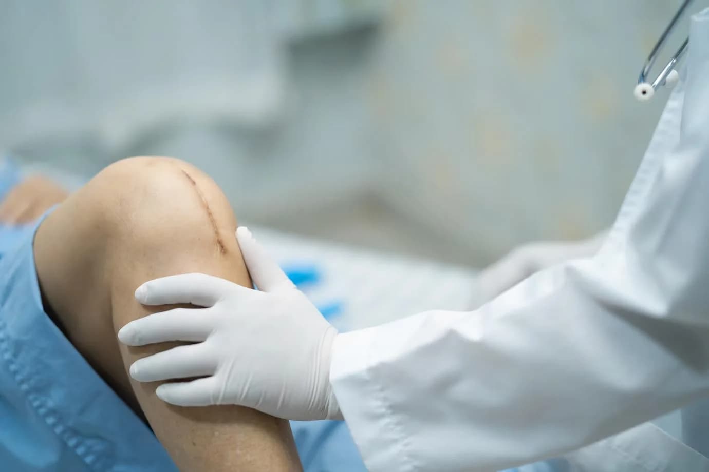 Knee replacement surgery by best orthopedic surgeon in Ajmer